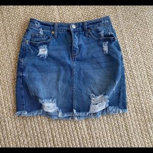 Wild fable distresses denim skirt